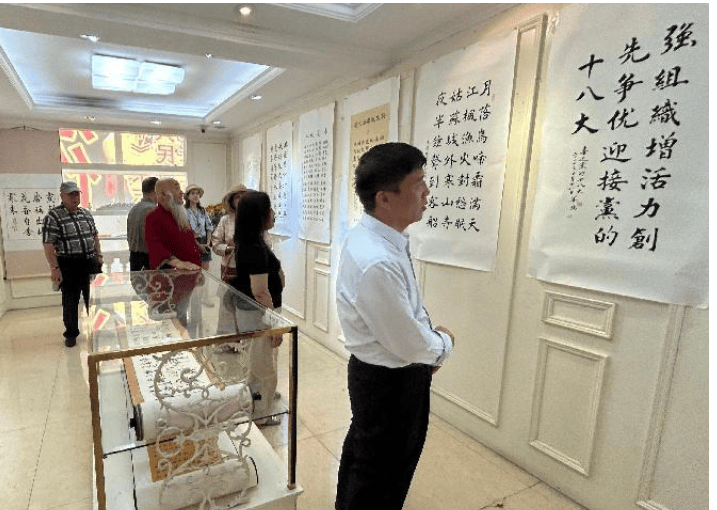 “十年芭蕉展青蓝九旬老农頌汉安”农民书法家周华扬作品展